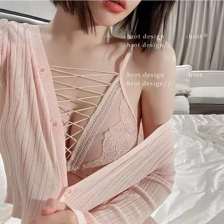 French Sexy Lingerie Set Soft Underwire Push Up Bra for Small Chest Deep Gather Lace Up Cutout Pure Look CA MOYISU Sexy Tushy