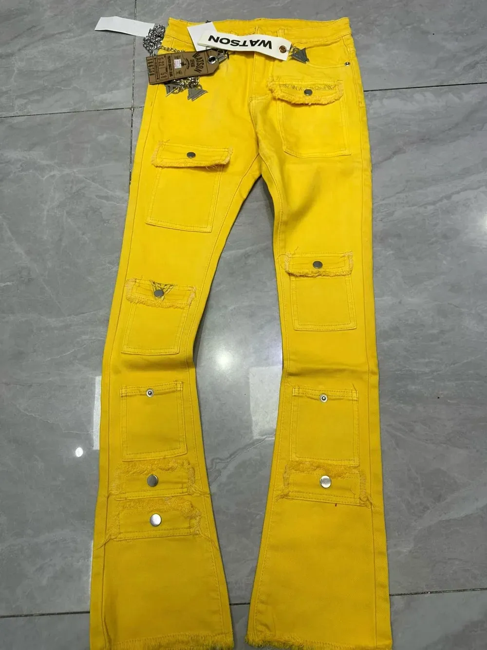 2026 Men's Multi-Pocket High Street Quality Slim Fit Skinny Long Denim Flared Men Yellow Red Pink Jeans Pants