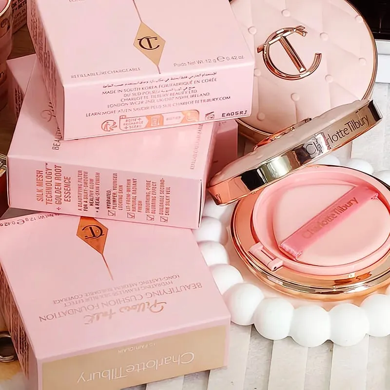 Charlotte Micro Light Powder Air Cushion Cipria fissante piccola placcata in oro 2 colori in polvere Fard Olio essenziale Tilbury Cosmetics — image 1