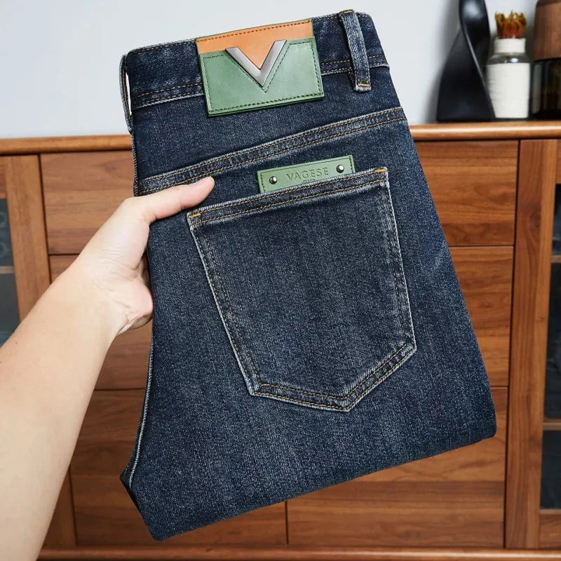 Light luxury high-end fashionable jeans for men in autumn 2025 thick and trendy casual slim fit elastic denim small leg pants