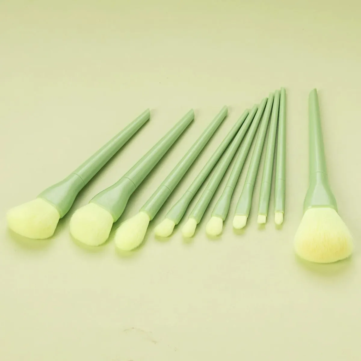10Pcs Makeup Brushes Set Soft Synthetic Hair For Foundation Blush Eyeshadow Concealer Face Eye Cosmetic Tools