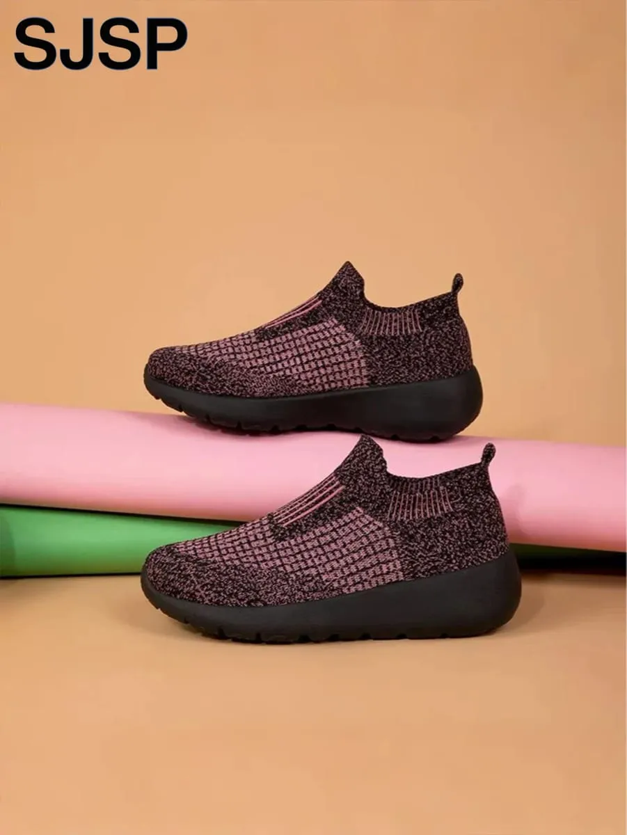 Men's Casual Sports Shoes Breathable Lightweight Sneakers Outdoor Mesh Black Running Shoes Sports Jogging Walking Shoes