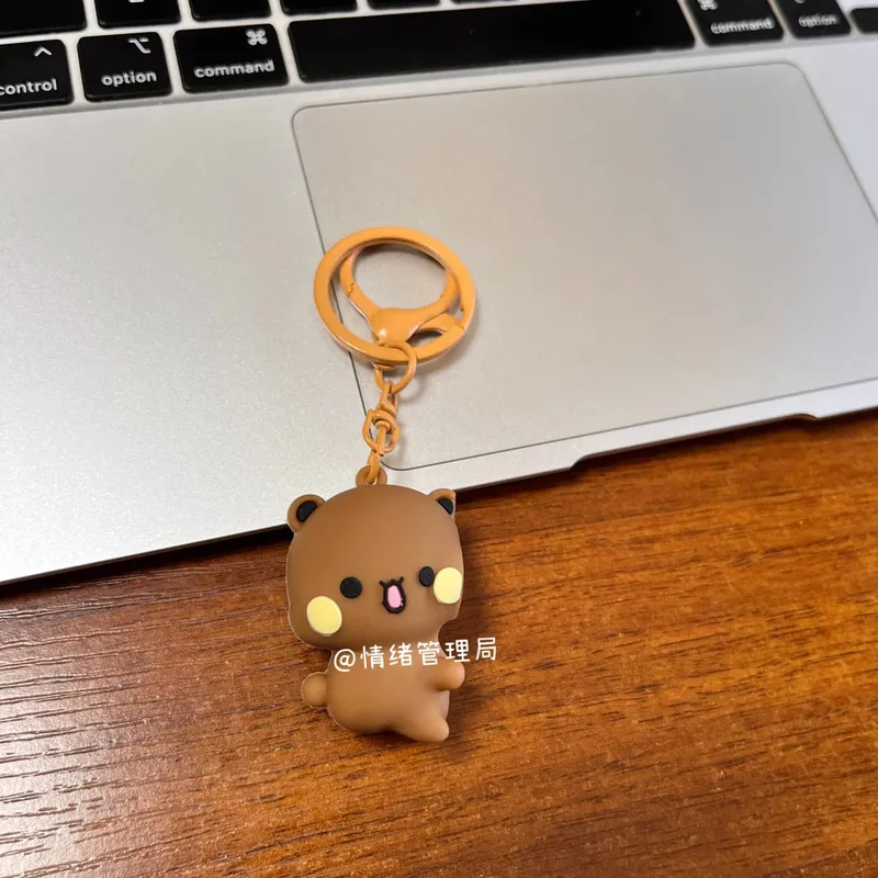 New Bubu Dudu Magnetic Hug Keychain Cute Cartoon Panda Ornament Keychain Backpack Accessories Couple Christmas Gift