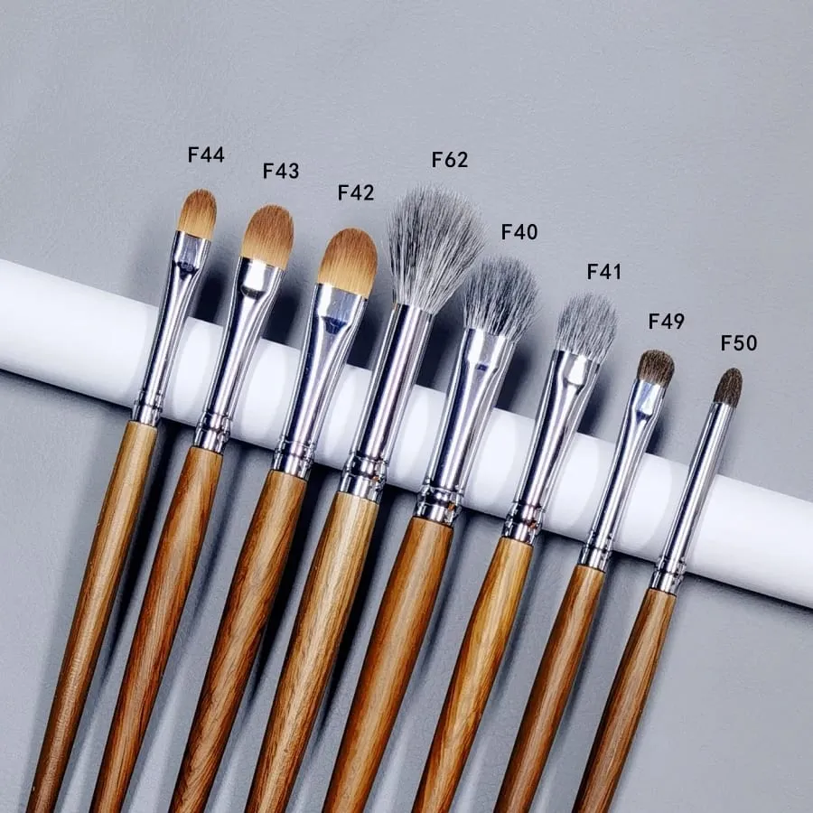 Kuas Eyeshadow Detail Tepat Kuas Rias Eye Shadow Alat Rias Rambut Kuda Poni Alami yang Lembut