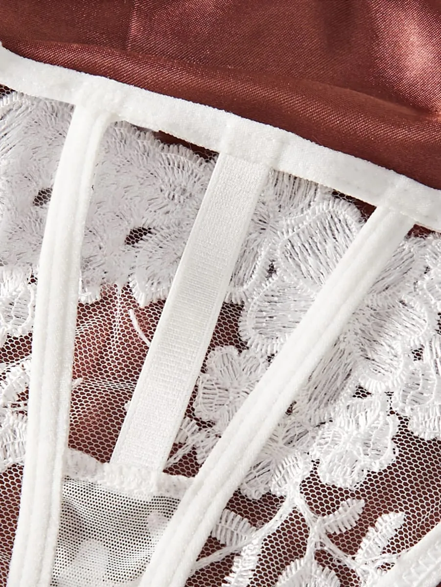 French White Embroidered Lace Underwear Set Elegant Feminine Design Bra And Panties Combo for Women