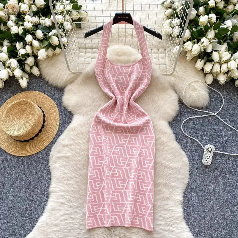 YuooMuoo Brand Fashion Summer Letters Knitted Halter Mini Dress Sexy Wrap Hips Backless Bodycon Party Dress Streetwear Outfits