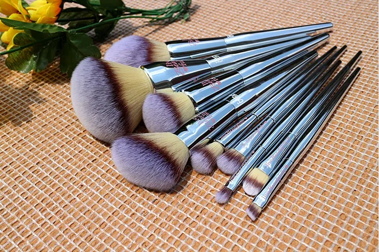 1pc Pro Makeup brushes Complexion Powder Angled Essential Concealer All over Eye shadow smudge Gel liner brow Make up brush IT