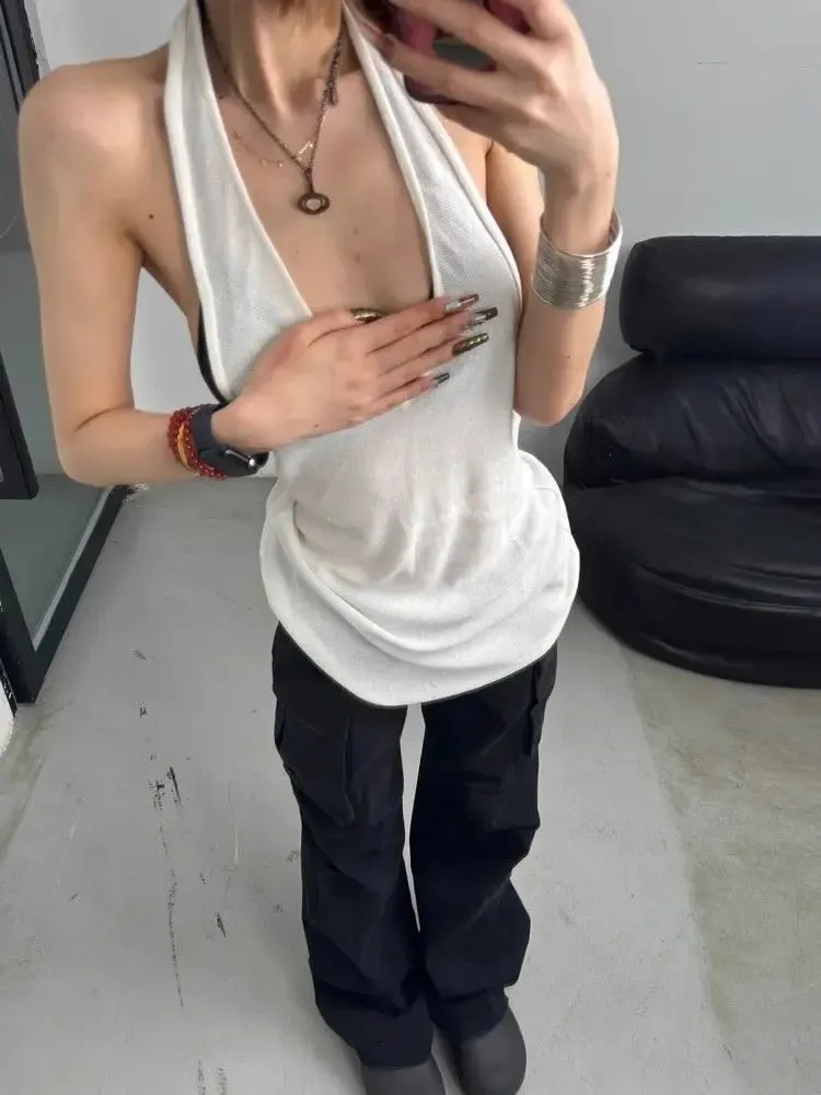 Sexy Hot Girl V-neck Knitted Halter Top for Women in Summer New Style for Outerwear Backless White Sports Slim Fit Top Trendy