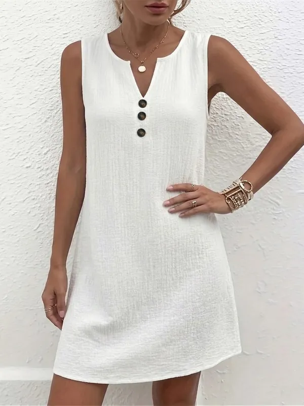 Plus Size Sleeveless Casual Dress with Button Details for Effortless Style and Comfort