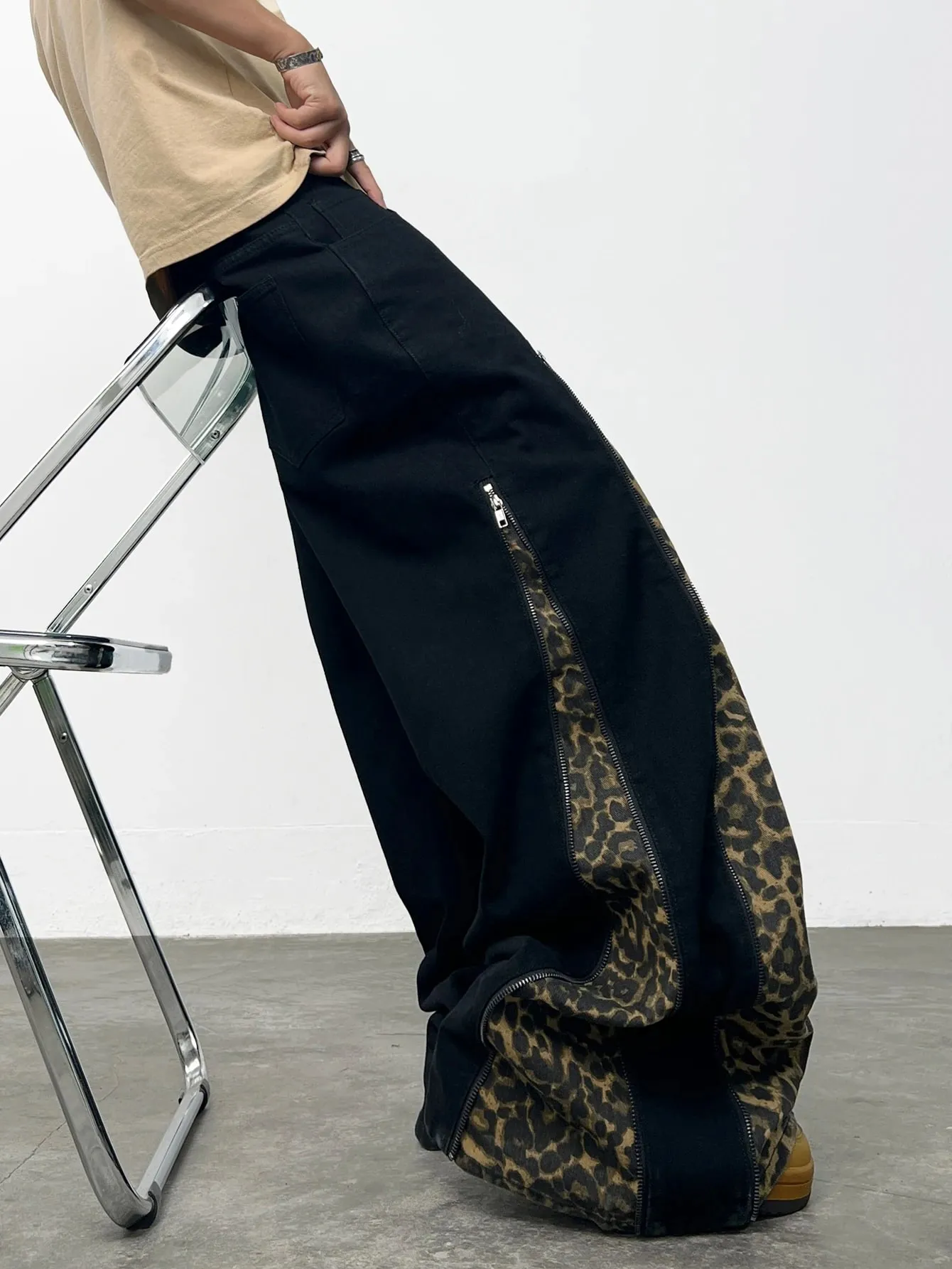 Men's Jeans Versatile Streetwear Wide Pants Trendy Y2K Leopard Print Patchwork Men's Casual Trousers Suitable For All Seasons