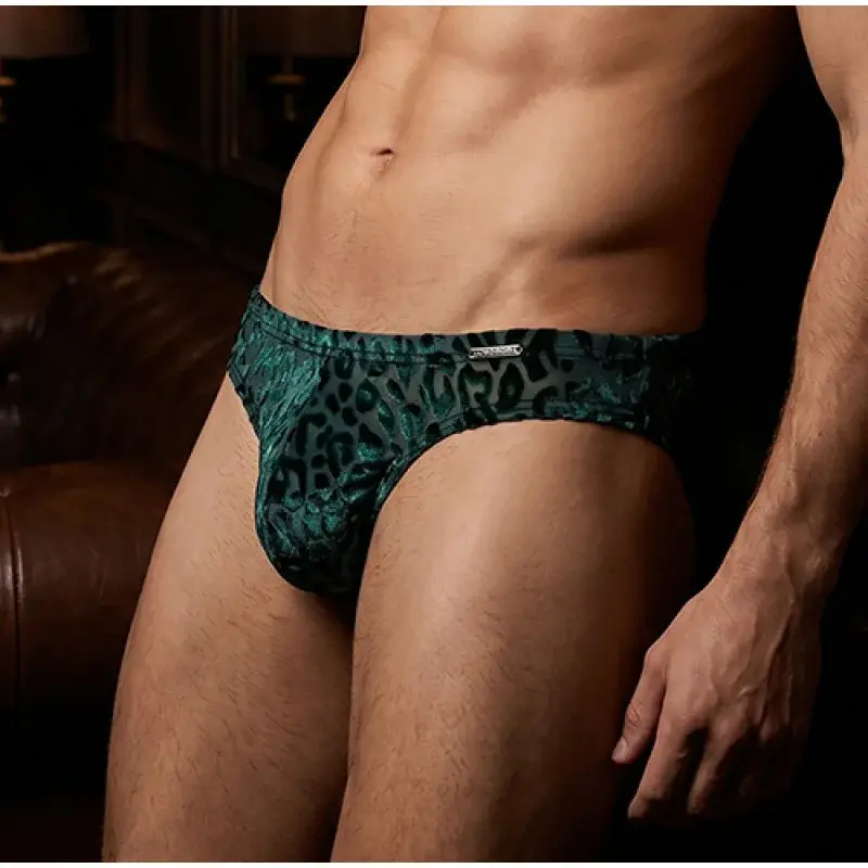 Leopard Print Men's Flat Underwear Sexy And Breathable U-Bulge Pouch Ice Silk Triangle Underwear Sexy Men's Underwear Gifts 2026