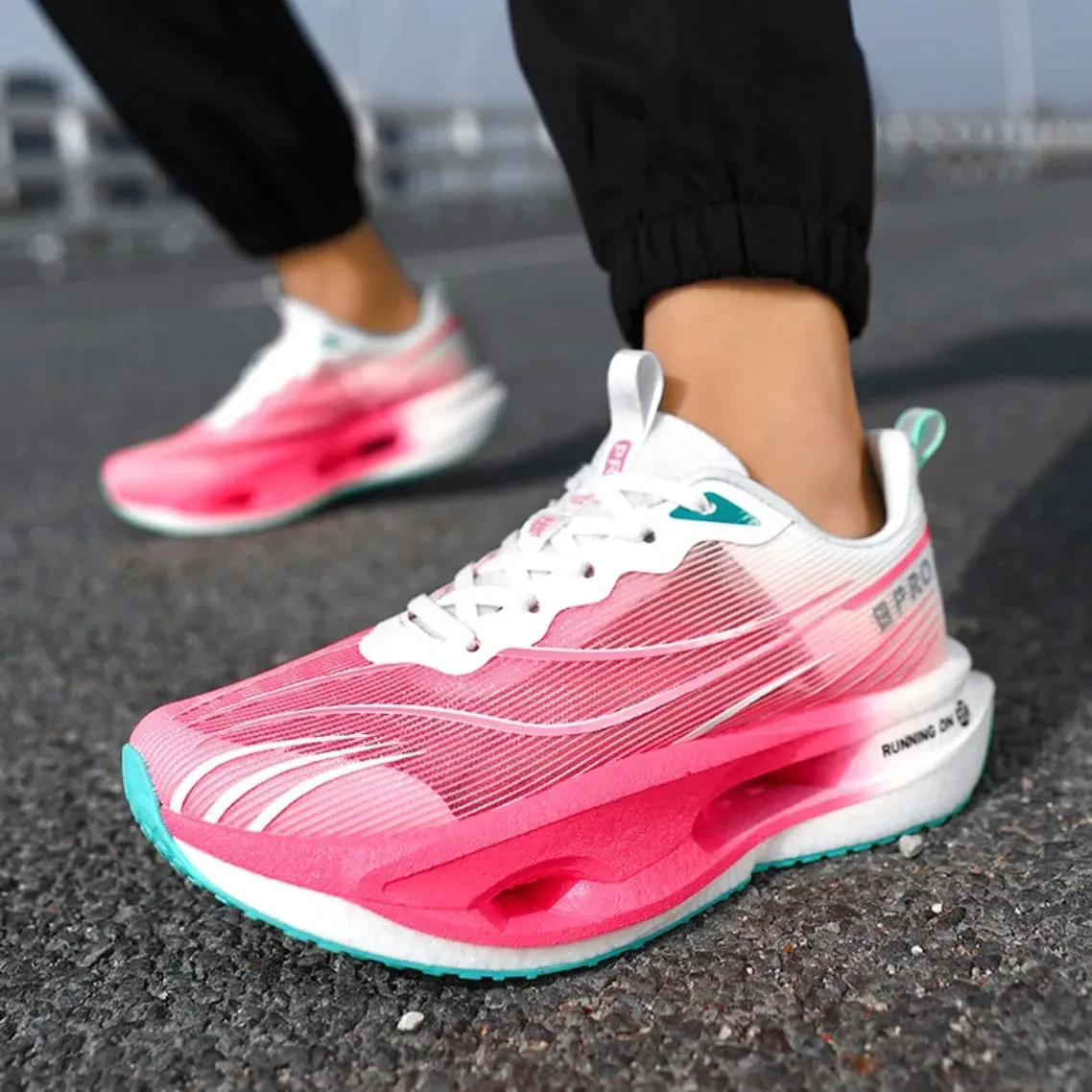 Men Marathon Running Shoes Carbon Plate Sports Sneakers Breathable Lightweight Comfortable Athletic Training Shoes Unisex