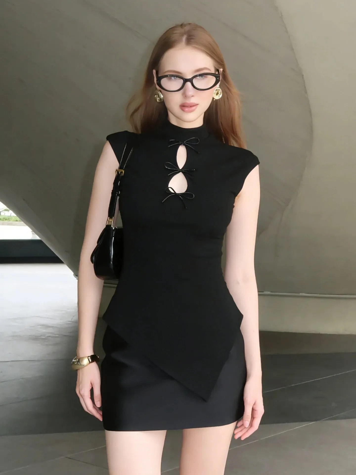 Dulzura High Neck Hollow Out Bow Irregular Slim Fit Top Women'S Solid Sexy Casual Y2K Top Party Club Street Style Summer Clothes