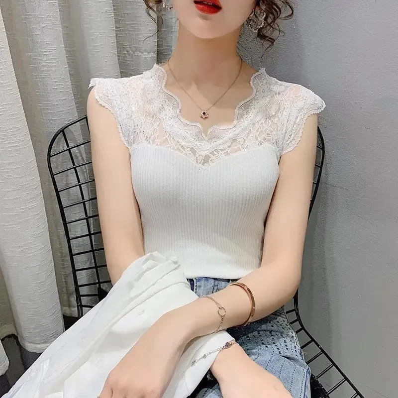 T-shirt sans manches pour femmes, col en v, couture en dentelle, gilet transparent en soie glacée, bretelles, couche de Base tricotée, été