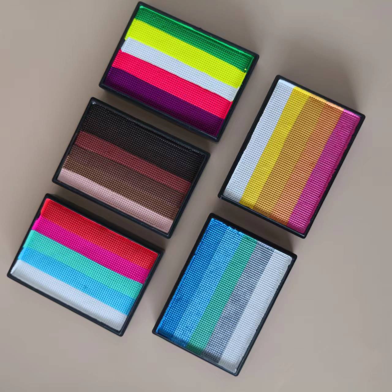 50g Face Body Paint Split Cake Rainbow Water Based Eyeliner No-Toxic Washable Supplies