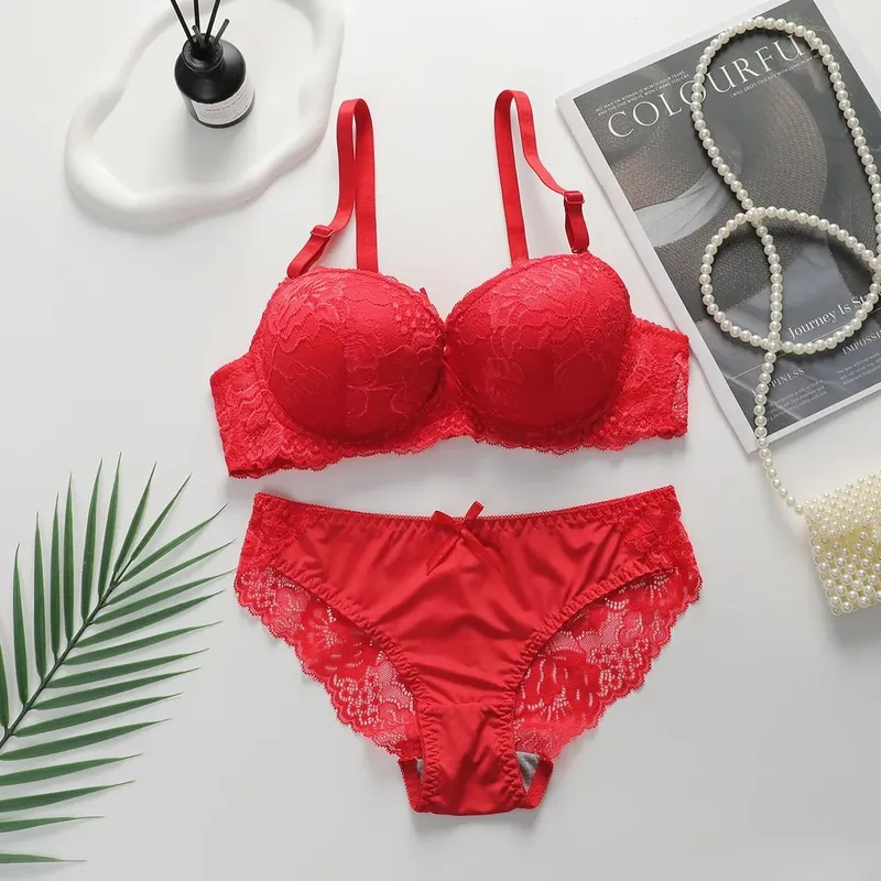French Style Women Lingerie Set Ultra‑Thin Lace Bra Big Bust Minimizer Anti Sagging Breathable Ladies Underwear Set