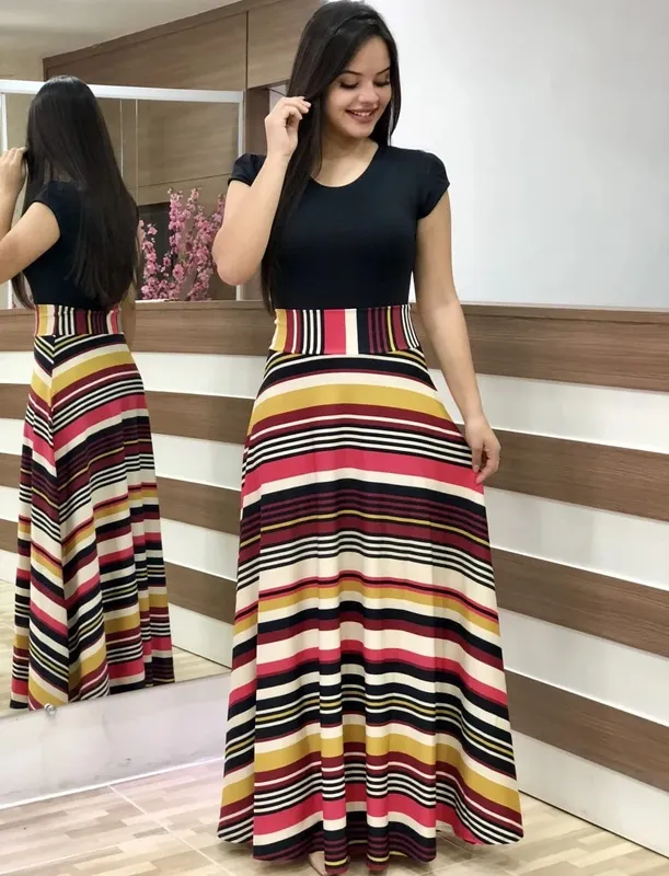 2024 Vestido de manga corta a juego con estampado de flores de estilo europeo y americano para mujer, falda con vuelo grande
