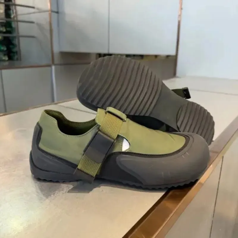 Green Buckle Strap Slip-On Outdoor Shoes Hollow-Out Breathable Flat Shoes Height Increasing Casual Shoes Trendy Men's Shoes