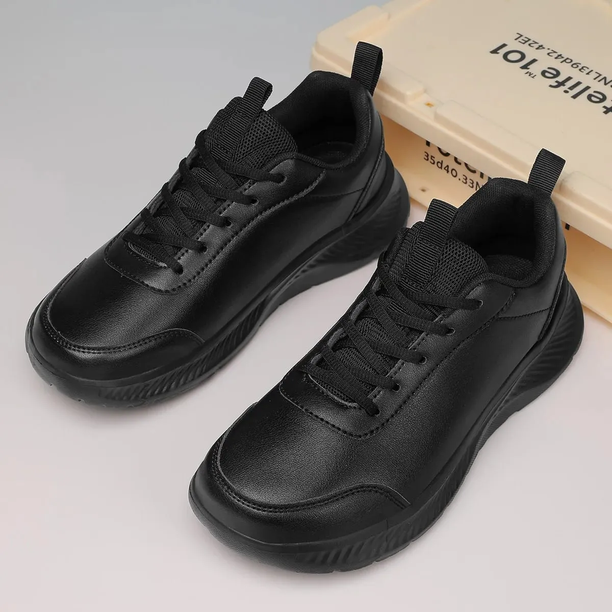 Wide Headed Men Casual Sports Shoes Simple and Comfortable Men Walking Shoes Unisex Running Shoes Sneakers