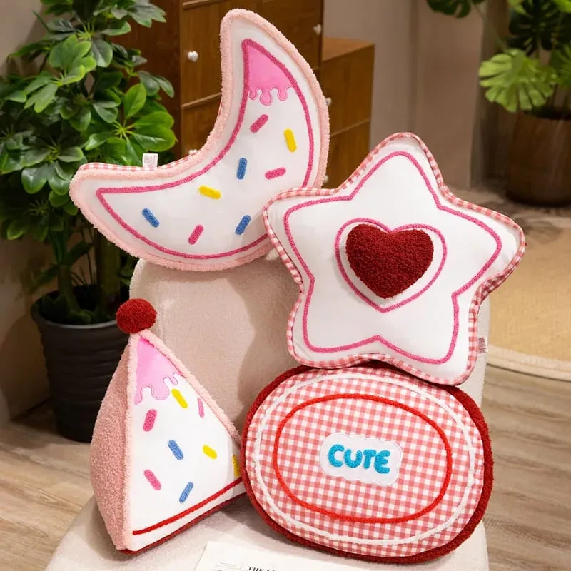 Red Grid Throw Pillow Star Moon Love Heart Triangular Ellipse Sofa Bed Lumbar Cushion For Home Decoration Ornaments