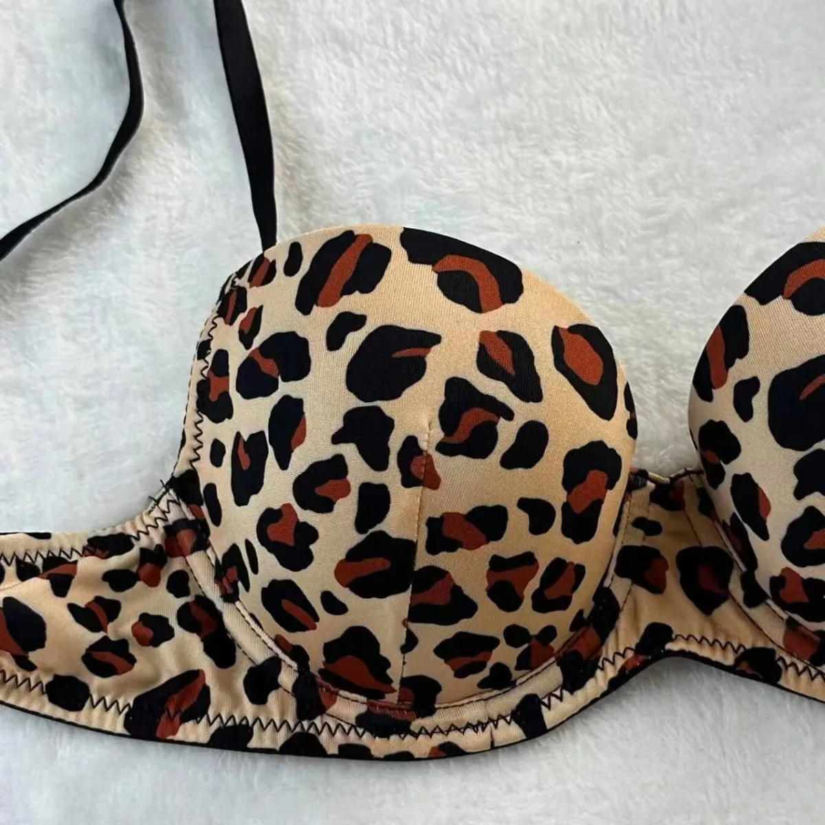 Sexy Leopard Print Push-Up Bra Set with Matching Thong for Women - Underwear Set
