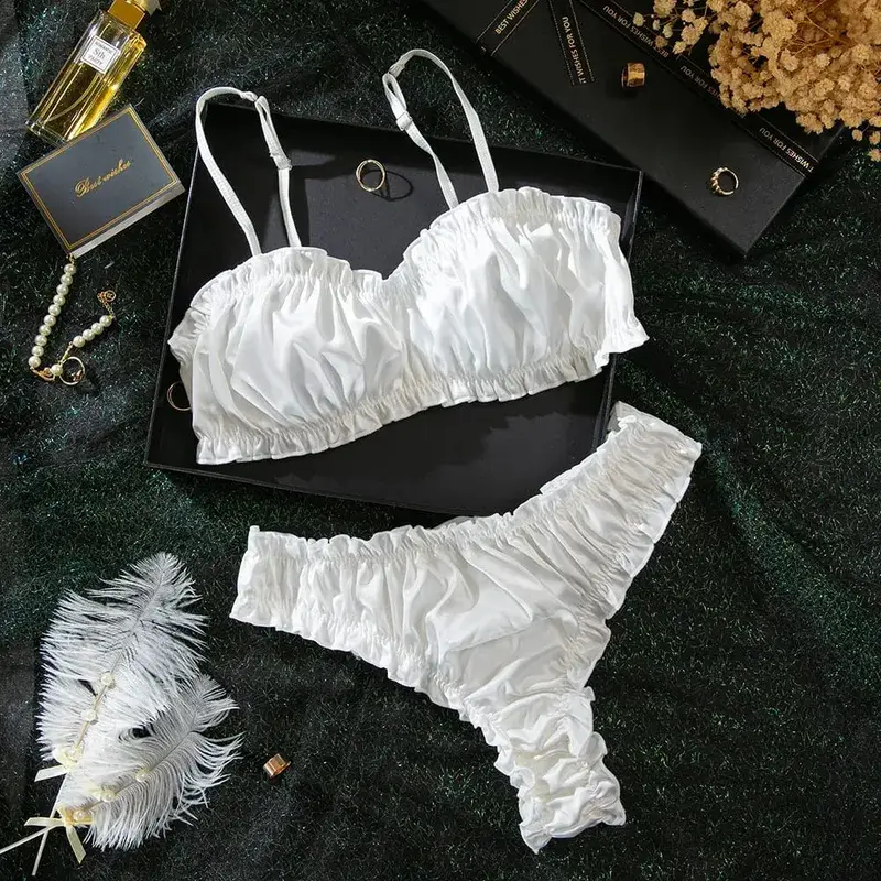 Ensemble de Lingerie froncé minimaliste, soutien-gorge et culotte Sexy de couleur unie, confortable, à porter au quotidien, sous-vêtements pour femmes, Style INS, ensemble de soutien-gorge élégant