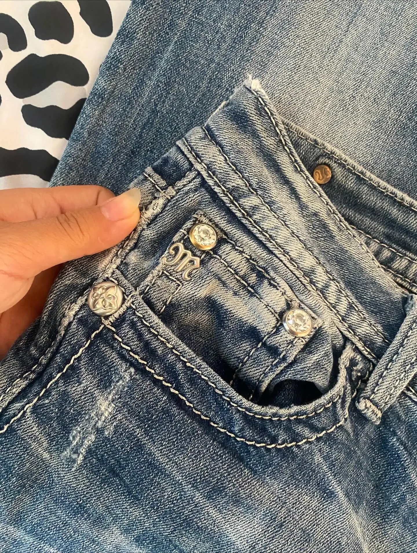 Y2K Men and Womens Studded Rhinestone Slim Fit Jeans Retro Blue M Logo Flared Jeans Sparkling Casual Fashion Sequin Pocket Jeans