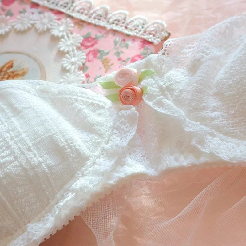 Vintage sous-vêtements princesse dentelle blanche Lingerie coton soutien-gorge à armatures et culotte ensemble japonais petits seins Sexy et mignon Bralette
