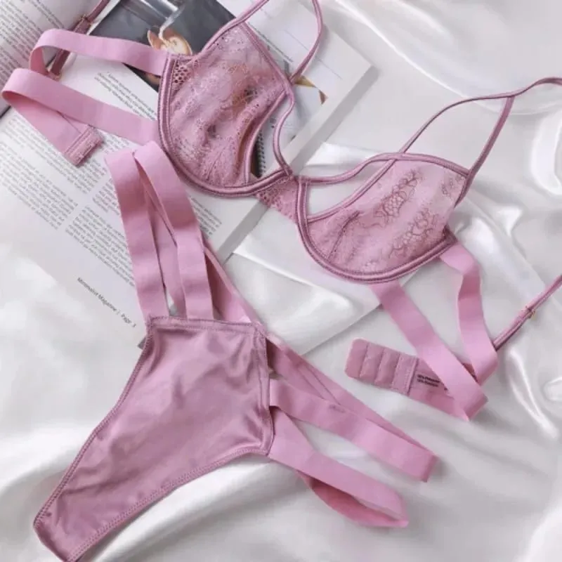 Reggiseno di pizzo ultra sottile e slip Lingerie sexy Set di biancheria intima Prospettiva Tentazione Sexy Set di reggiseno trasparente Reggiseno francese Rosa 2025