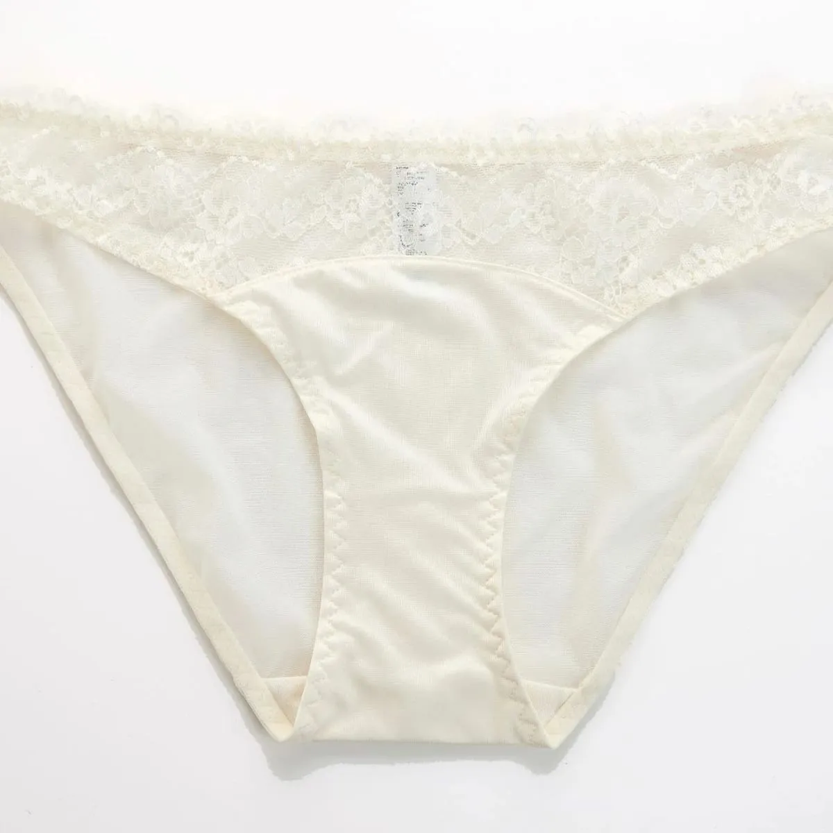 French Style Women Sexy Lingerie Thin Pure Erotic Lace Girls Bra Panties Push Up Comfortable Gather Ladies Cotton Underwear Sets