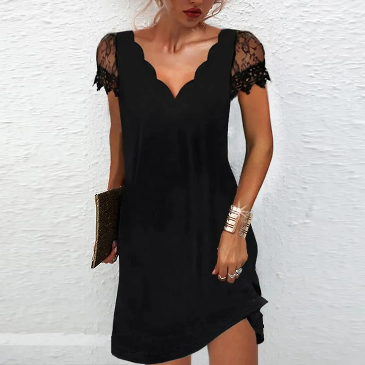 2026 New Women's New Positioning Printing Wave V-neck Lace Short-sleeved Dress