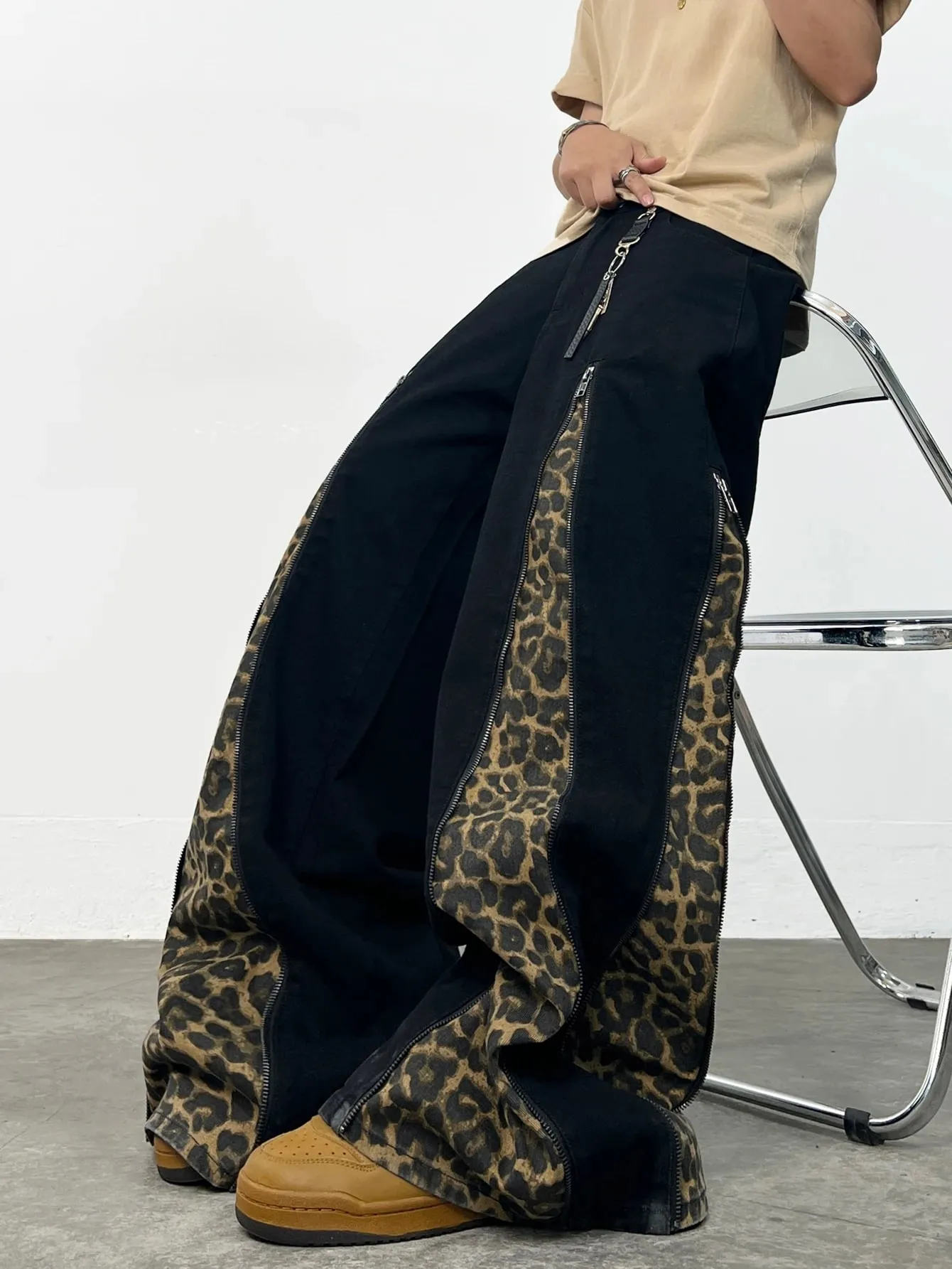 Men's Jeans Versatile Streetwear Wide Pants Trendy Y2K Leopard Print Patchwork Men's Casual Trousers Suitable For All Seasons