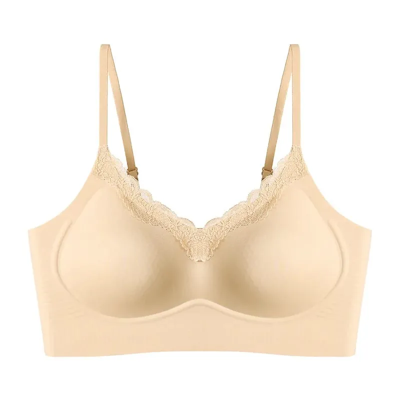Women's lingerie for small busts enhancing and enlarging the appearance of flat chest thickened seamless design gathering sid