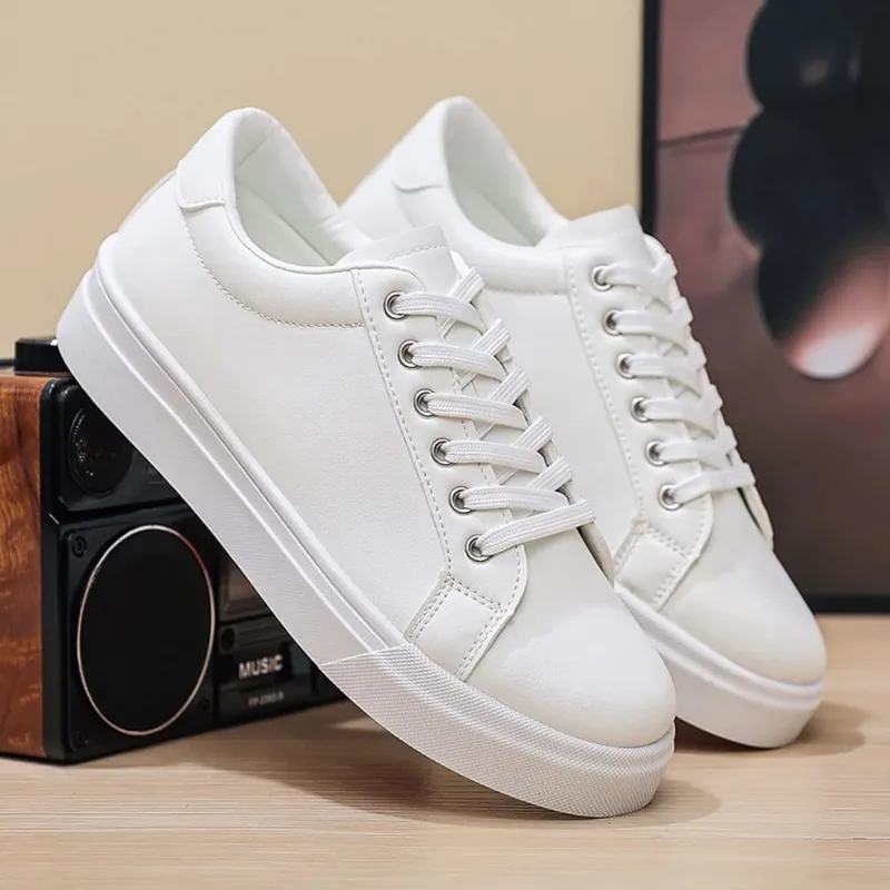 New Hot Selling Fashionable Men's Board Shoes Trendy White Shoes Student Sports Leisure Shoes Versatile Men's Shoes