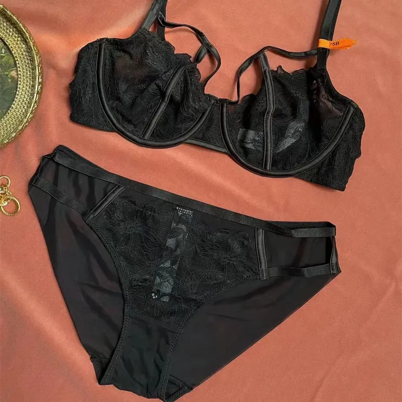 high quality sexy flower lace women bras and brief two piece set push up B C D cup wire summer lingerie underwear black white