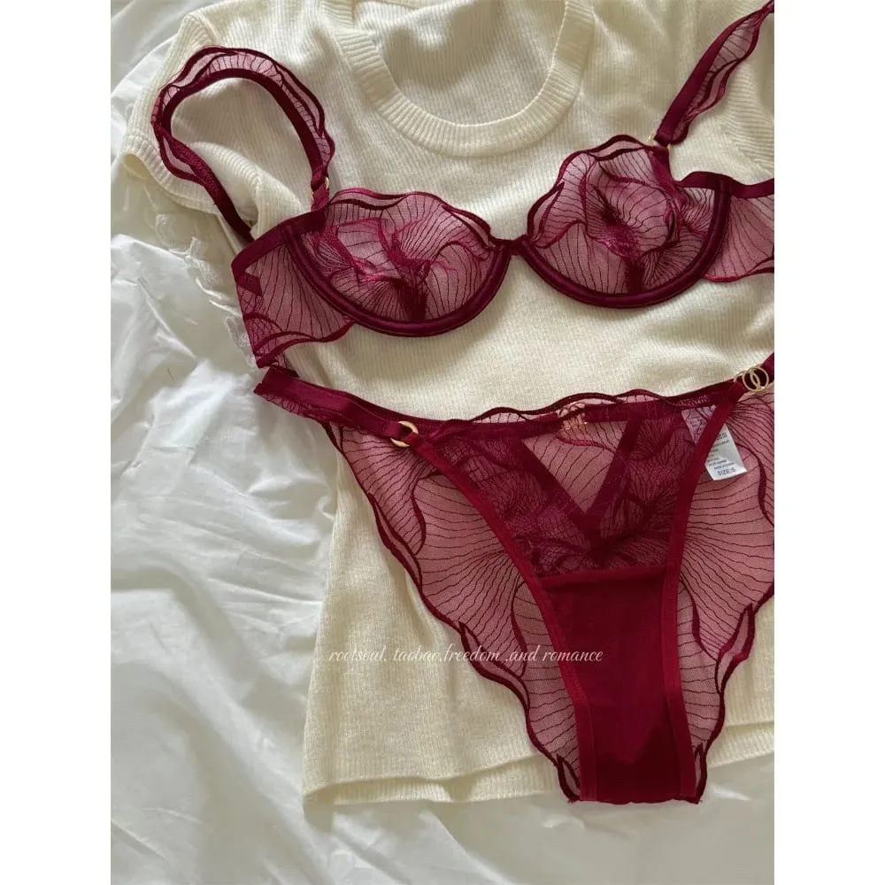 Romantic French Lace Bra Set Floral Embroidery Push Up Thin Cup Women Lingerie Bra & Panty Set Size 32-38AB セクシーな