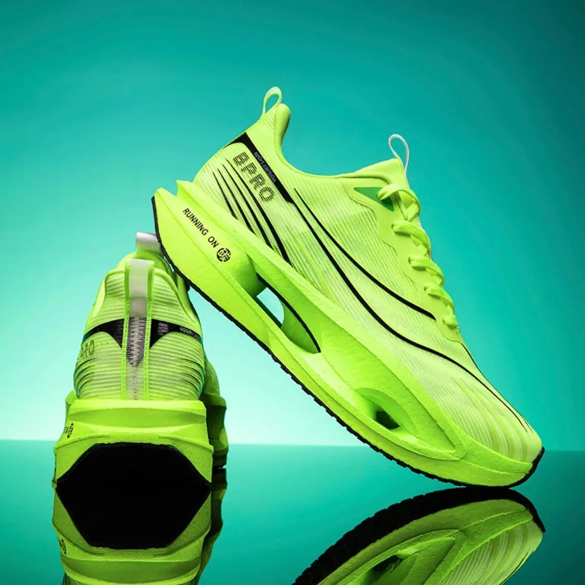 Men Marathon Running Shoes Carbon Plate Sports Sneakers Breathable Lightweight Comfortable Athletic Training Shoes Unisex