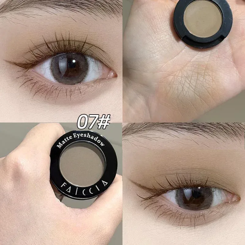 Monochrome Matte Brown Eyeshadow Makeup Waterproof Lasting Shiny Green Eye Makeup Natural Brighten Eyeshadow Highlighter Palette
