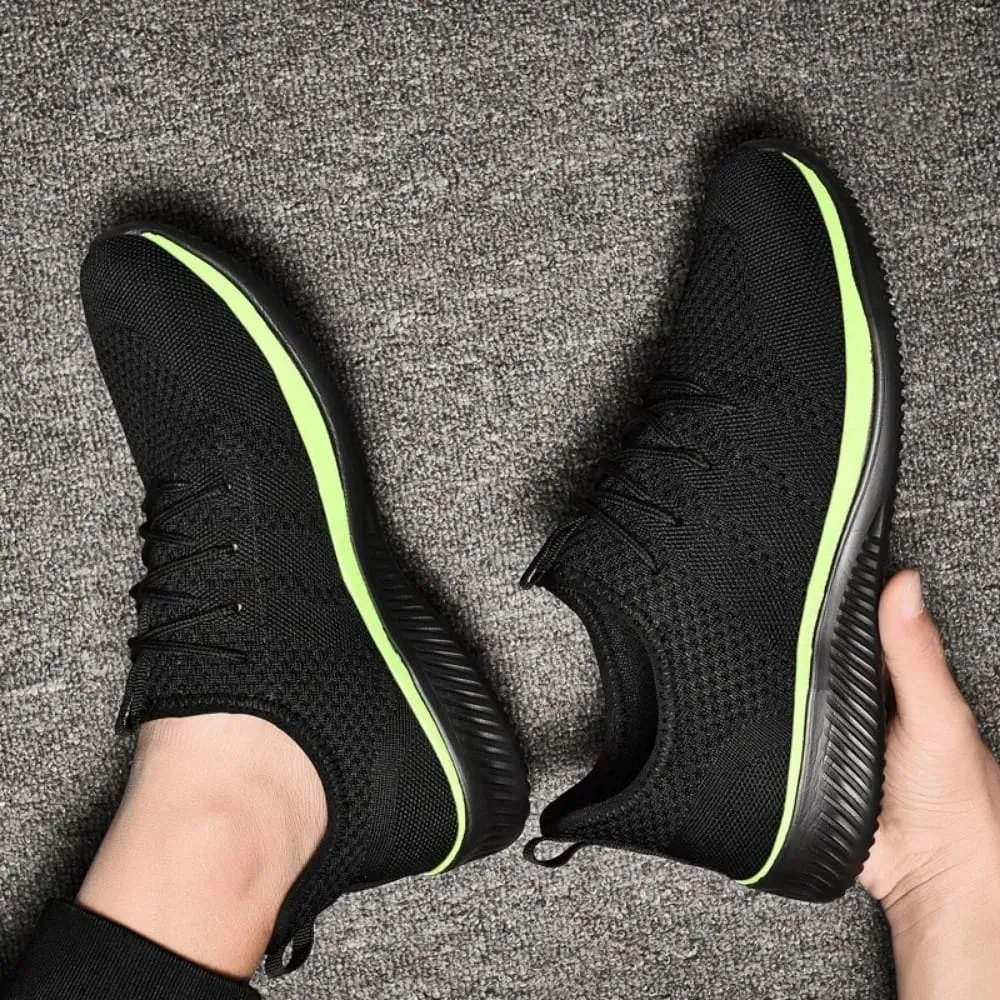 Men Casual Shoes Fashion Breathable Walking Mesh Flat Shoes Sneakers for Men Gym Vulcanized Shoes Black Sneakers