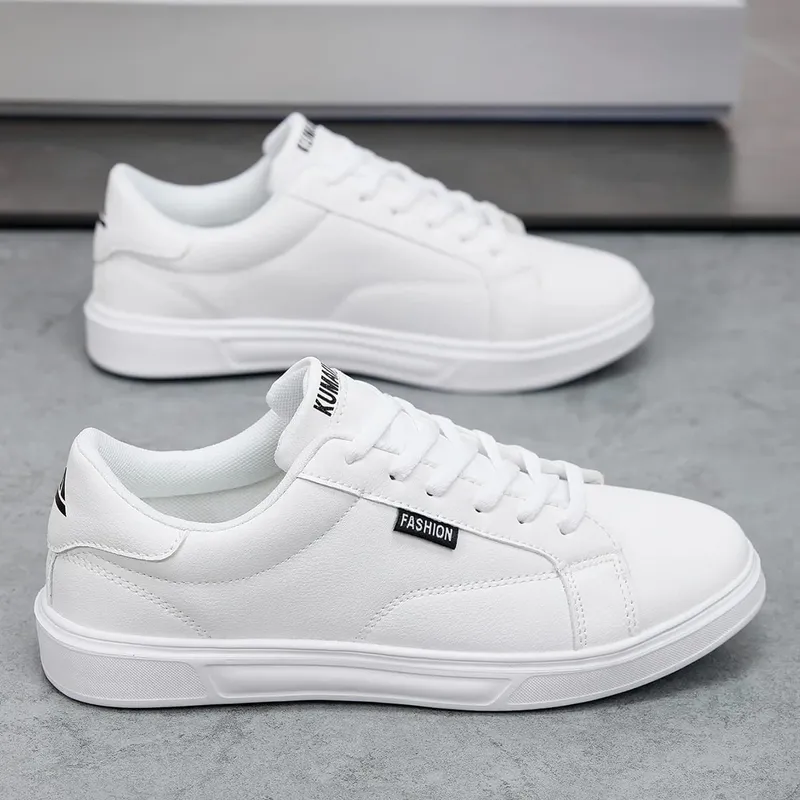 Män Skor Bekväma Fritidsskor För kvinnor Vitt läder Sneakers Lättvikt Promenad Platt Utomhus Sport Löpning Tennis Zapatillas
