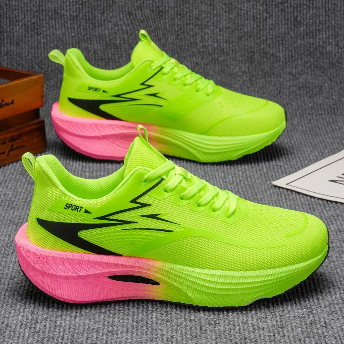 Men Marathon Sports Running Shoes Carbon Board Breathable Lightweight Women's Comfortable Autumn Christmas Athletic Sneakers