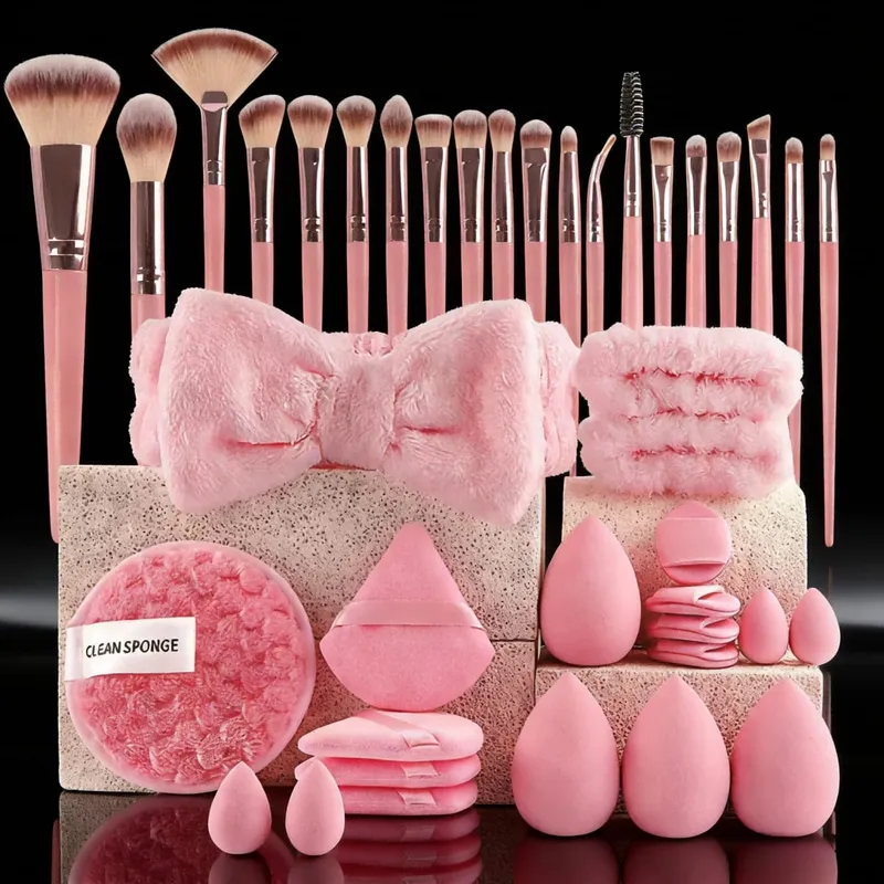 13/53pcs Professional Cosmetic Brush Set for Combination Skin with Soft Brushes Perfect for Beginners and Makeup Artists