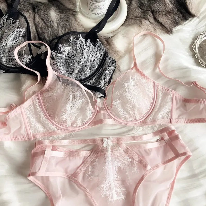 Summer Ultra Thin Women Underwear Sexy Hollow Push Up Bra Set French Lace Snowflakes Embroidery Lingerie Breathable Panties Set