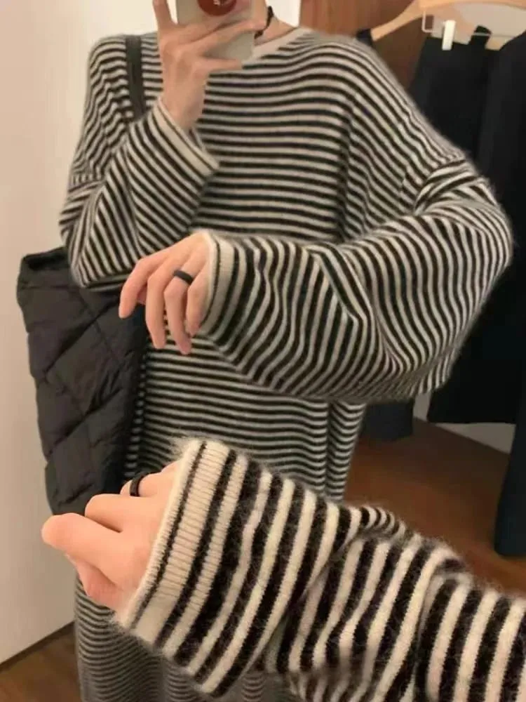 Lazy and Comfortable 100% Pure Cashmere Straight Striped Dress Joker Knit Bottoming Shirt Sweater Skirt in Autumn and Winter