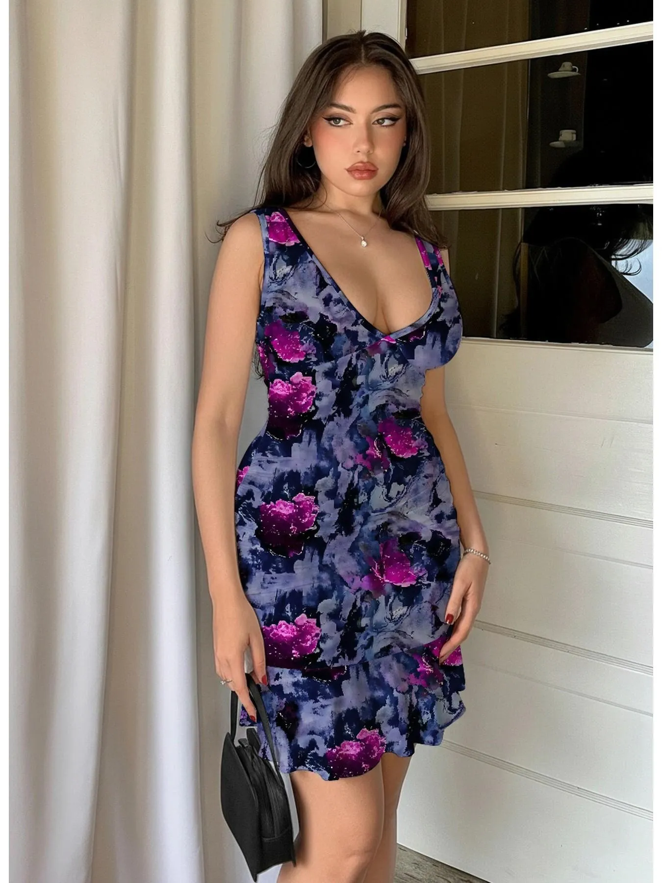 Gradient Floral Sleeveless Deep V Bodycon Dress Sexy Fitted Waist Ruffle Hem Evening Wear Wrinkle-Resistant Polyester