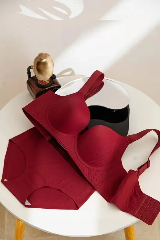 性感紅色聚攏胸罩套裝適合小乳房防下垂舒適透氣婚禮內衣套裝無鋼圈