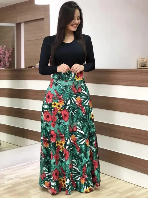2024 Vestido de manga corta a juego con estampado de flores de estilo europeo y americano para mujer, falda con vuelo grande