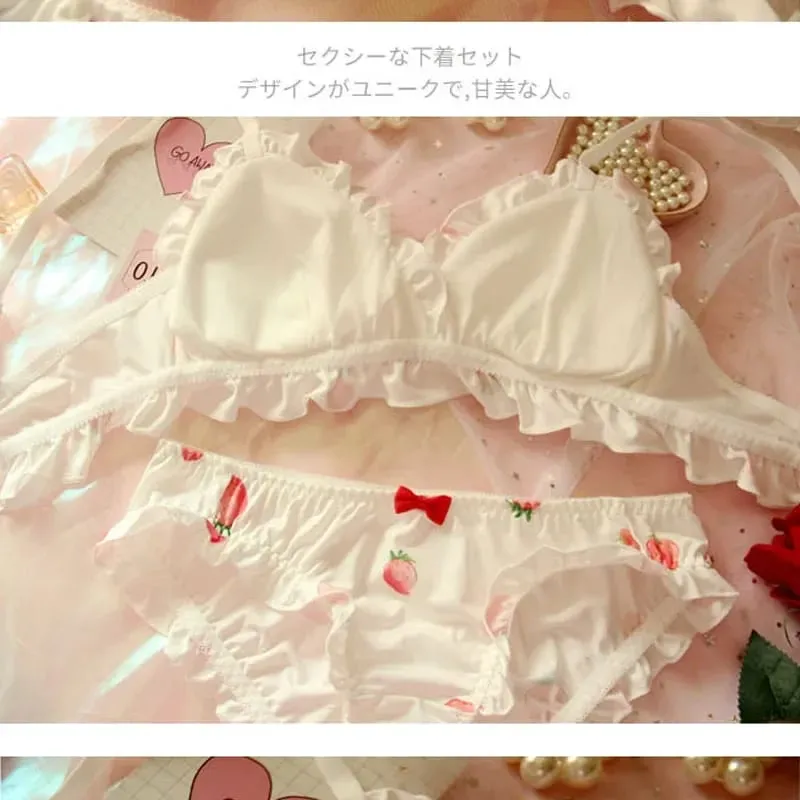 Set reggiseno e mutandine in seta di latte alla fragola Set intimo morbido senza fili Reggiseno Lolita Kawaii e slip rosa