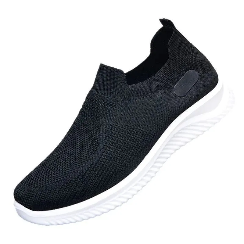 New Men's Casual Sports Shoes with Soft Sole Anti Slip and Breathable Work Cloth Surface for Men