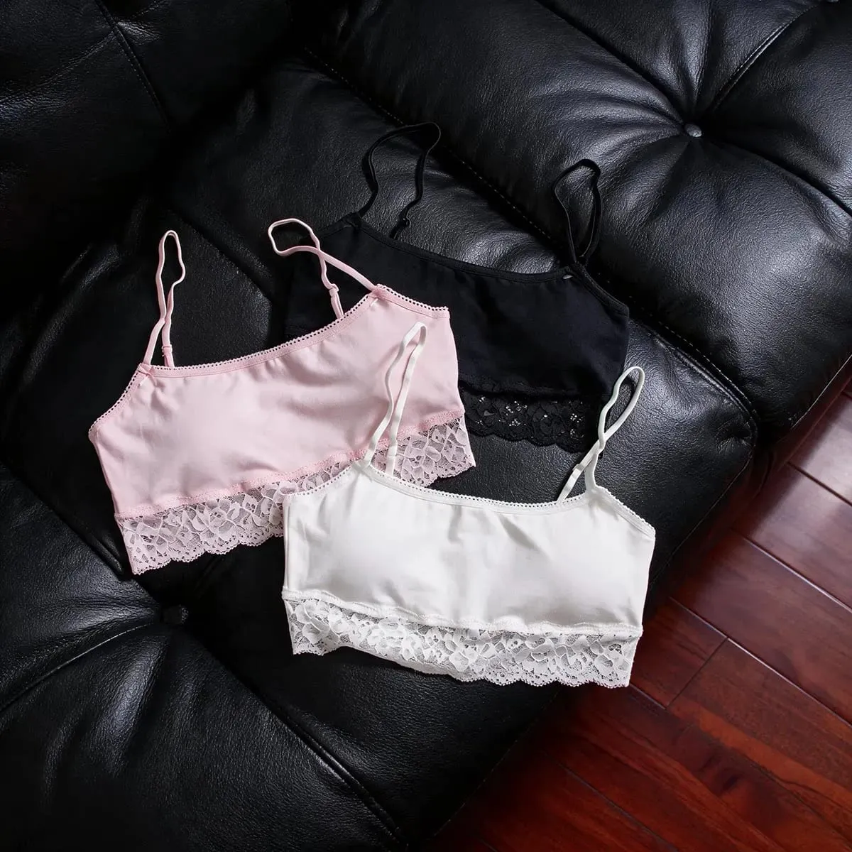Women's Bra‑and‑Panty Set with Pads Spandex‑Cotton Material Hot‑girl Style Lace Comfort Lingerie Back‑Beauty Camisole Vest wi